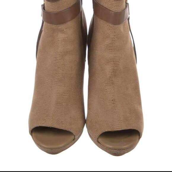 Herve Leger Leather Heels -Size: 9 - Picture 5 of 8